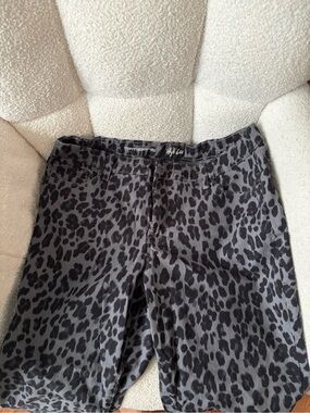 Leopard Print Skinny Pants - Gray & Black